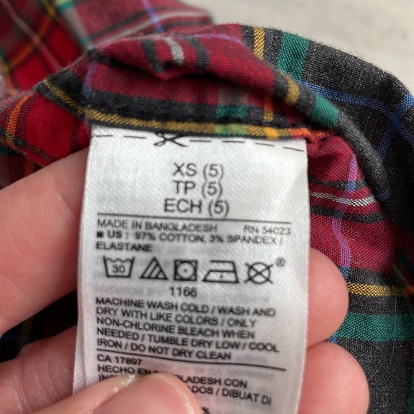 Button down plaid shirt - Picture 4 of 4